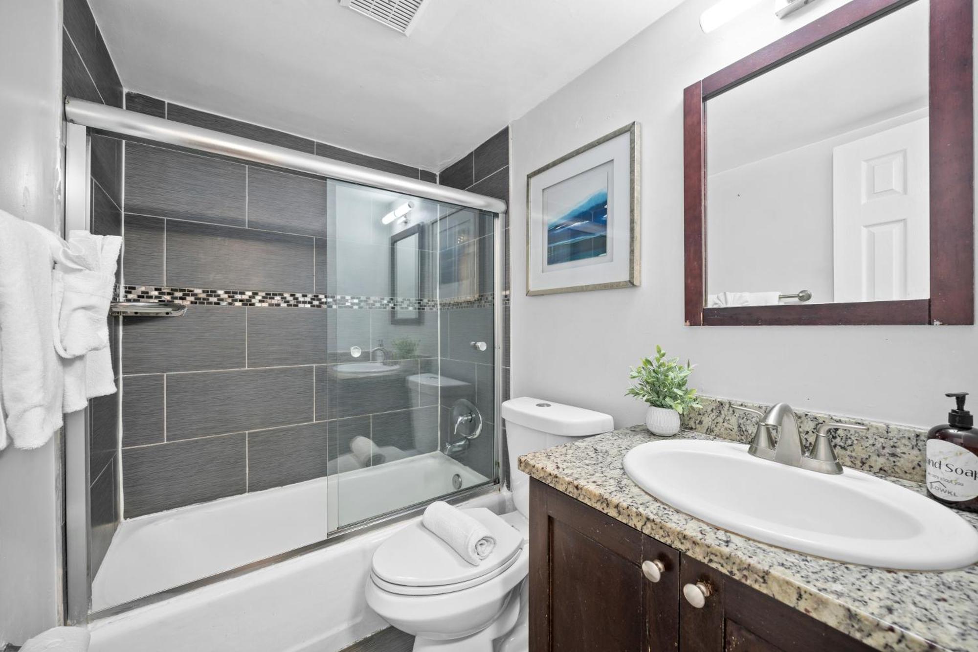 The Victor Apartments By Lowkl Fort Lauderdale Bagian luar foto